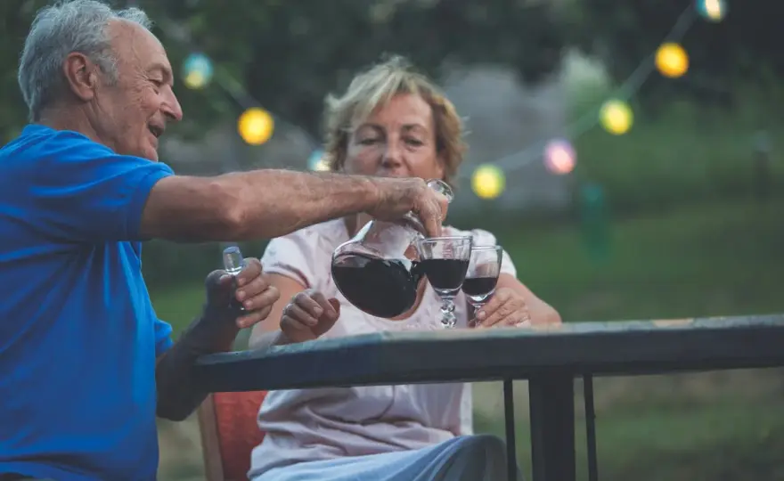 Un verre de vin par jour - Mythes et réalité santé