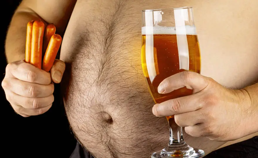 Bière fait grossir ? Comprenez et évitez les kilos